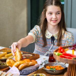 beautiful girl enjoying brunch