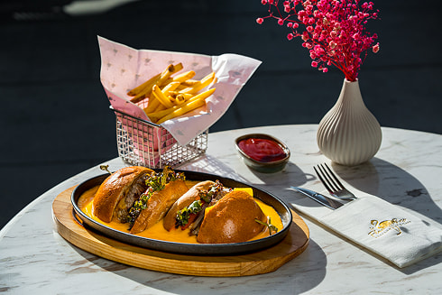 beef-bacon gravy fries